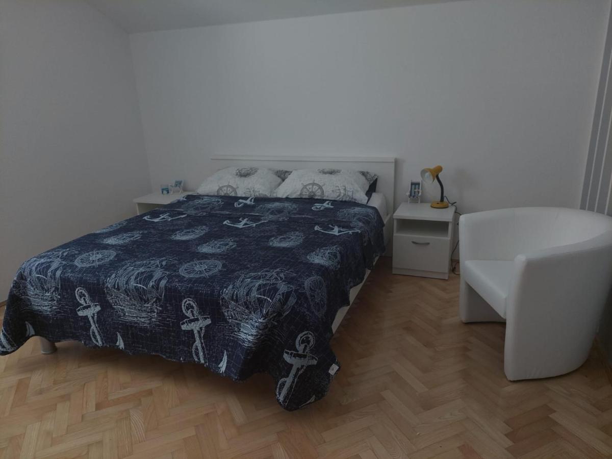 Apartments "Jope I Toni" Biograd na Moru Kültér fotó