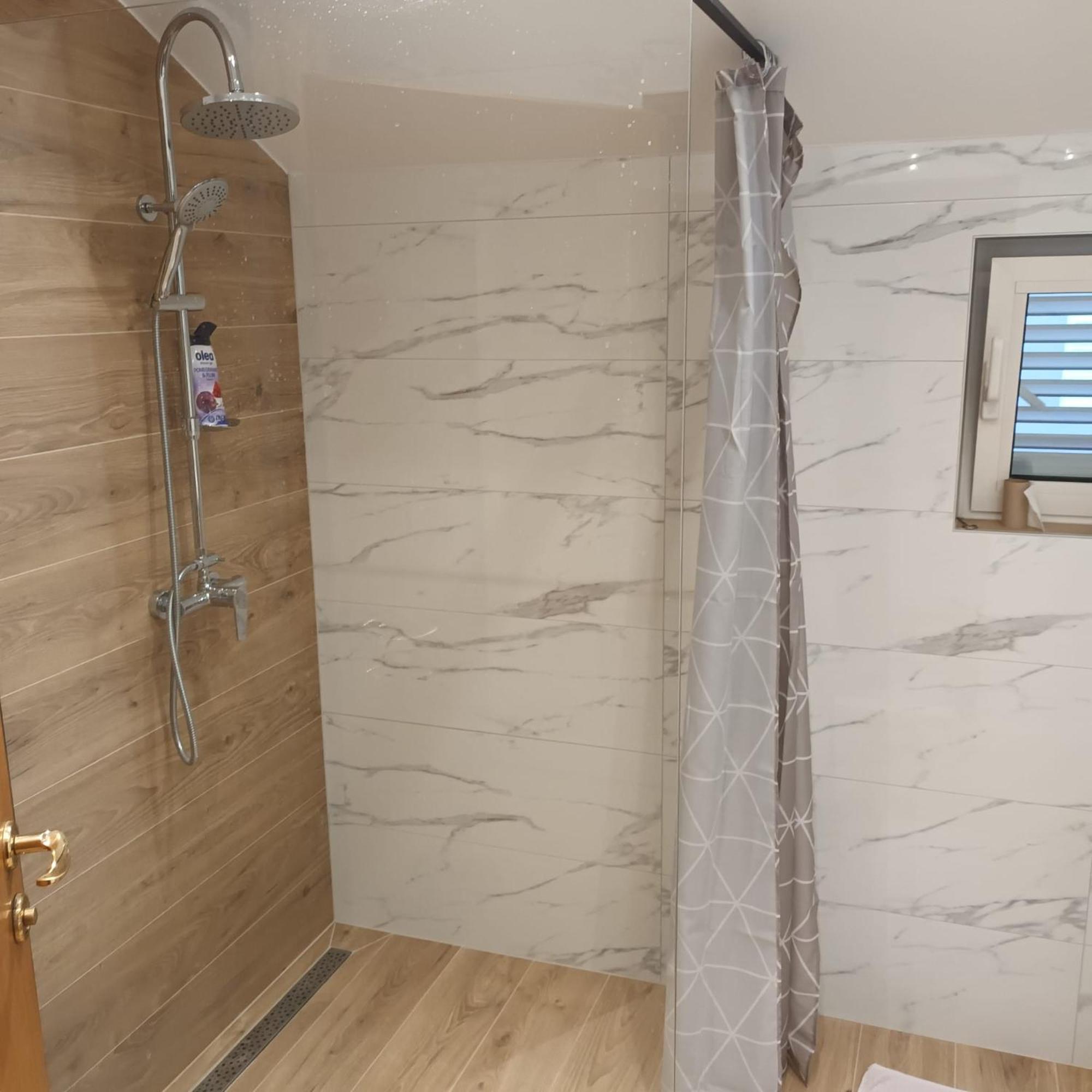 Apartments "Jope I Toni" Biograd na Moru Kültér fotó