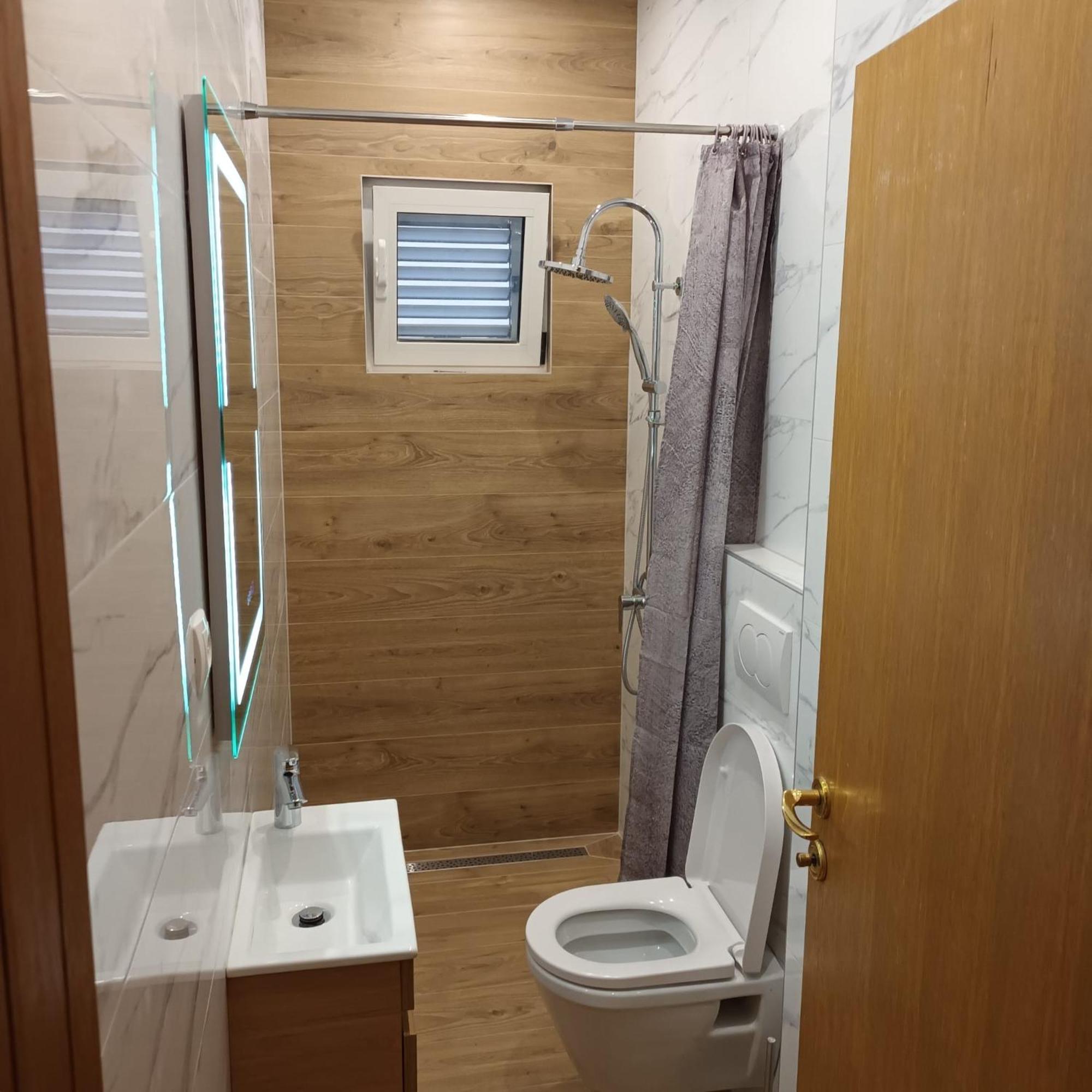 Apartments "Jope I Toni" Biograd na Moru Kültér fotó